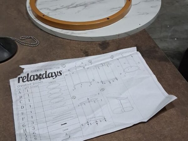 Marmuro efekto staliukai, 2 vnt.